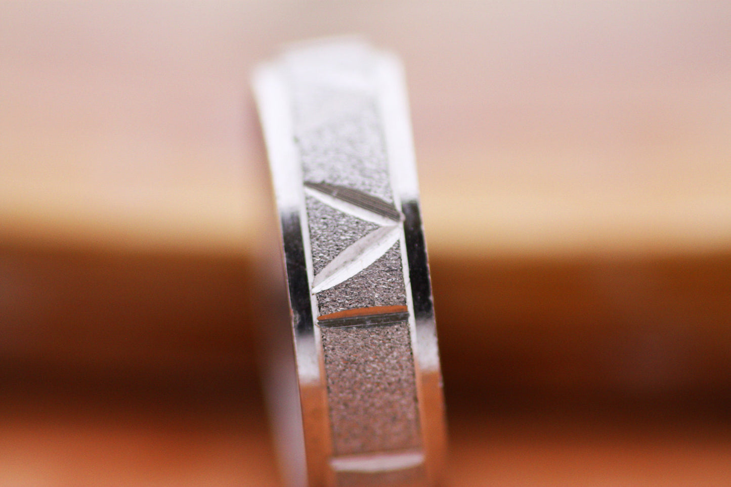 Engraved roman number ring