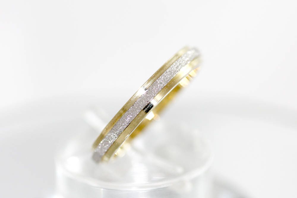 Hammered Gold Wedding band