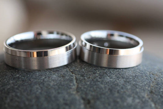 Matching Gold wedding ring for couples, Diamond ring