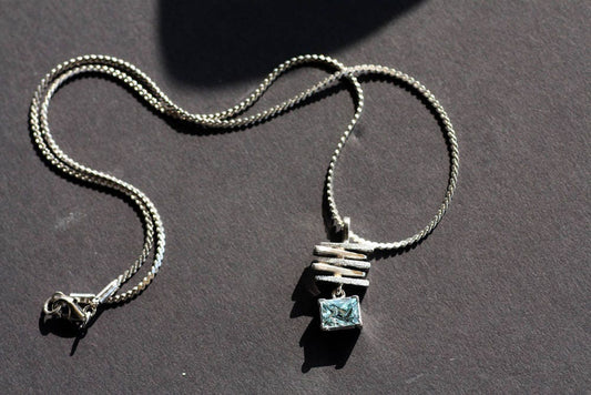 Handcrafted aquamarine pendant