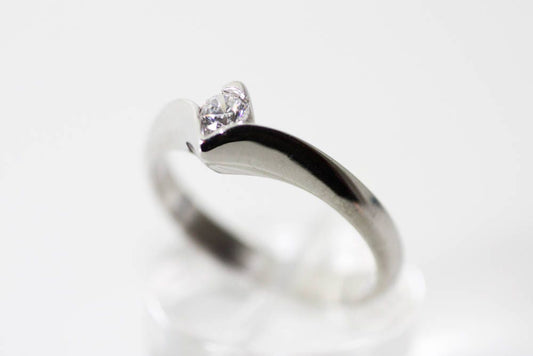 Brilliant cut engagement ring, Diamond White gold ring
