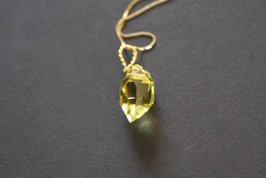 Lemon Quartz, Handmade pendant K18, Handcrafted gemstone