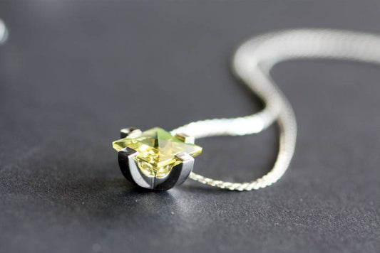 Lemon Quartz Fine necklace, Handcrafted gem certified by Kreis Cuts