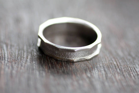 Men's White gold Textured band