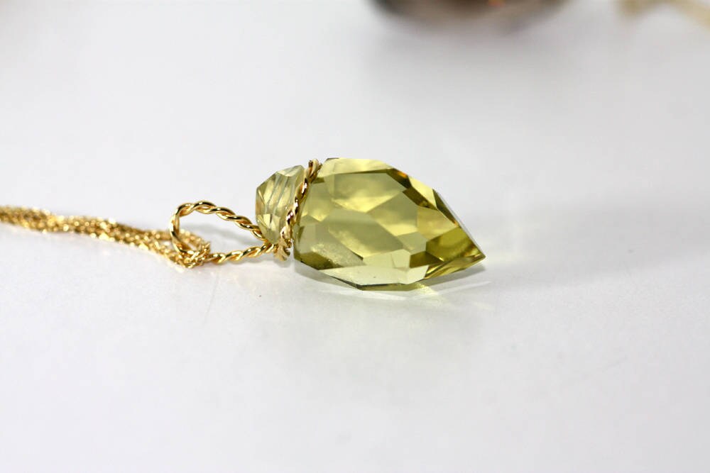 Lemon Quartz, Handmade pendant K18, Handcrafted gemstone