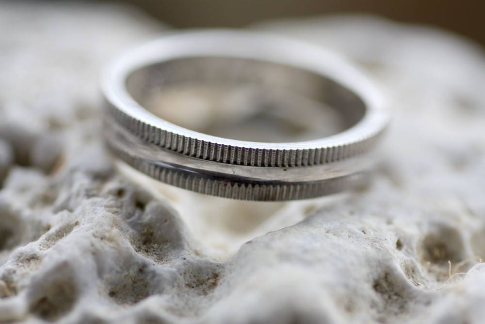 Mens Textured wedding ring