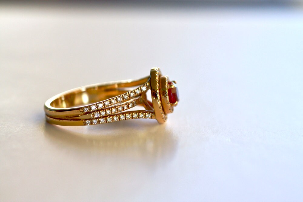 Ruby Halo Diamond ring, Multistone, High end jewellery