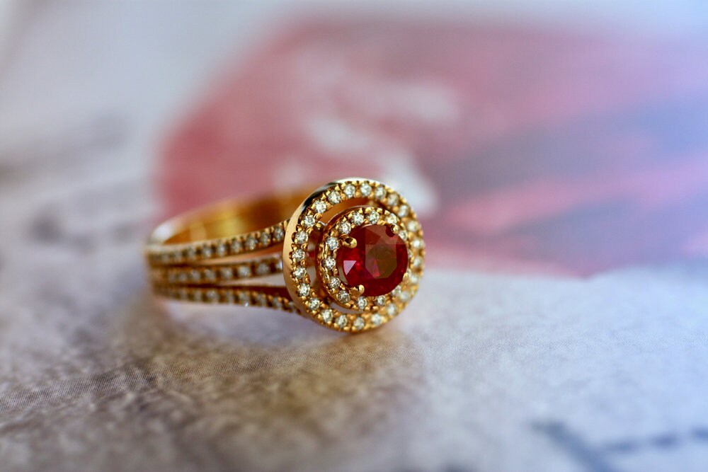 Ruby Halo Diamond ring, Multistone, High end jewellery