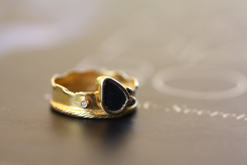 Black Agate and Sapphires ring