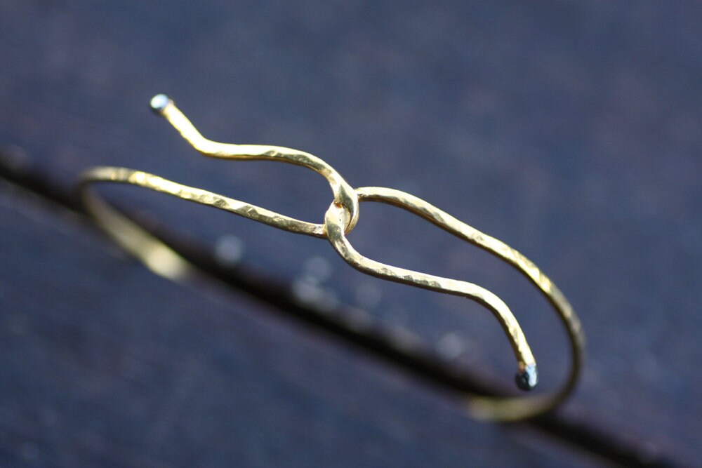 Yellow gold plated Sterling Silver wire bangle