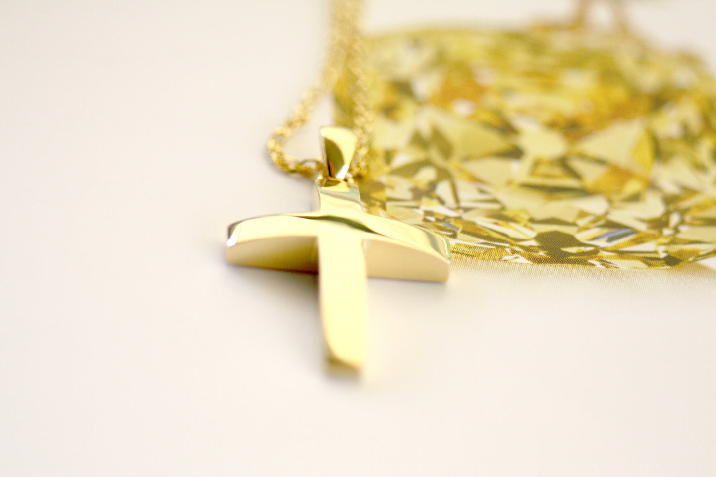Yellow Gold Cross k18