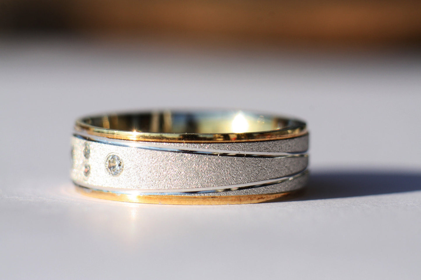 Gold 14K wedding ring with Diamonds ring