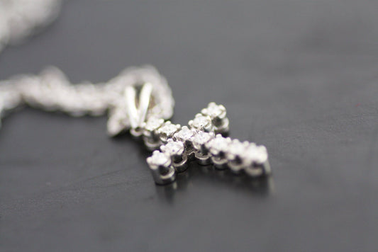 Diamond pendant cross in White Gold for women