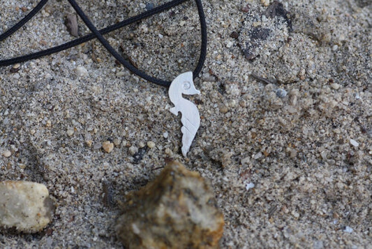 Sterling Silver Seahorse Pendant