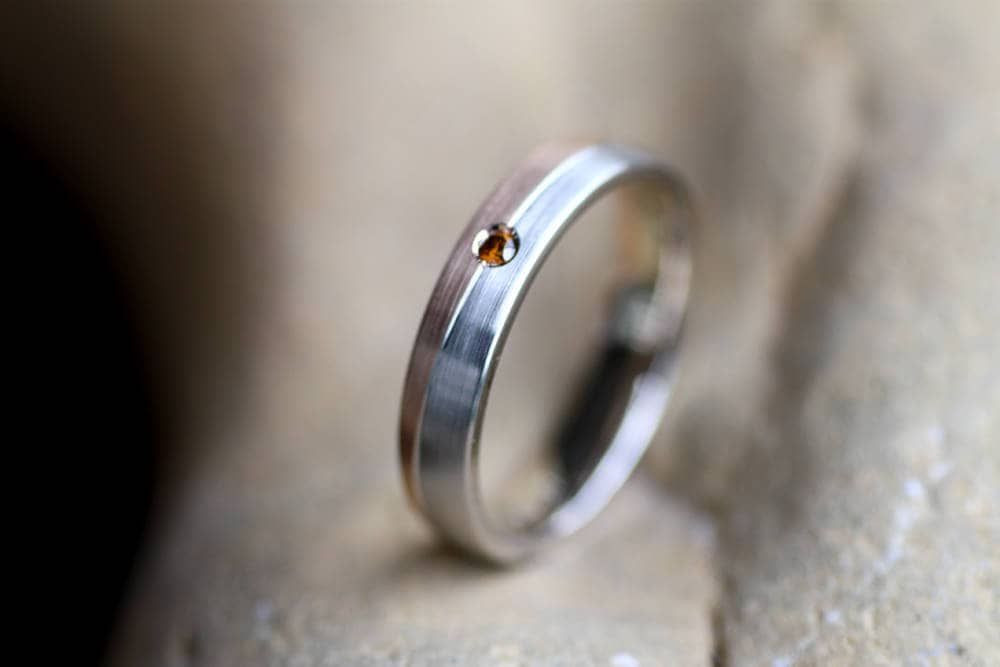 Elegant Two tones gold ring with ruby