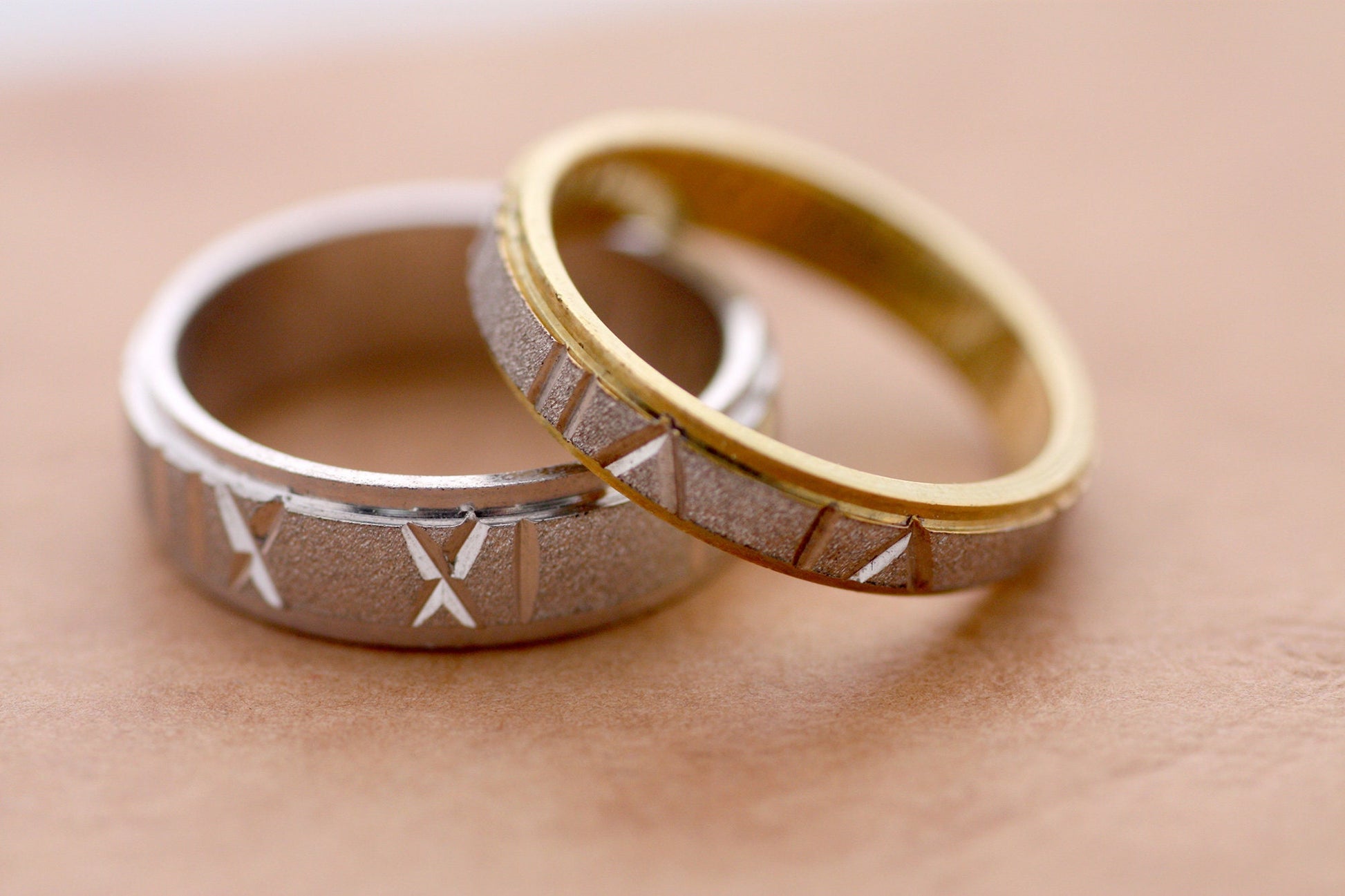 Roman numbers wedding rings