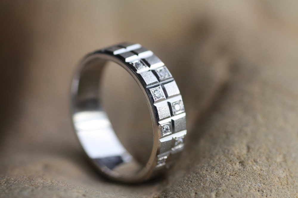 Diamond wedding band for couples