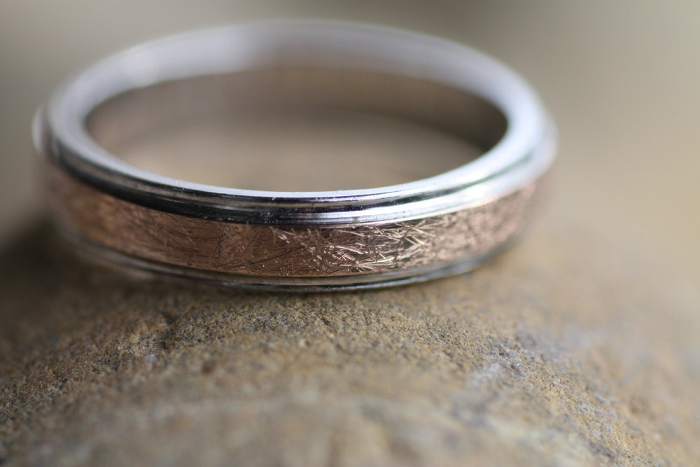 Textured rose gold wedding rings for couples