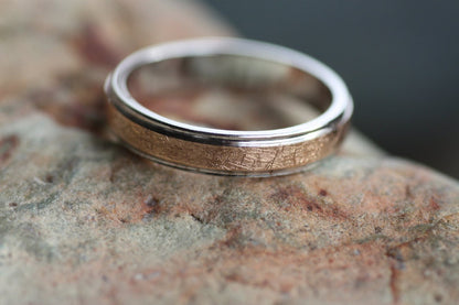 Textured rose gold wedding rings for couples