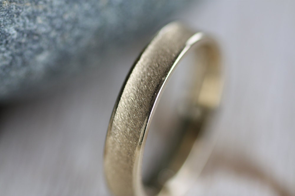 Personalized Gold Wedding band