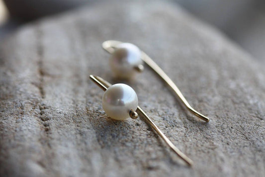 Salt Water Pearl Gold K18 Wire earrings