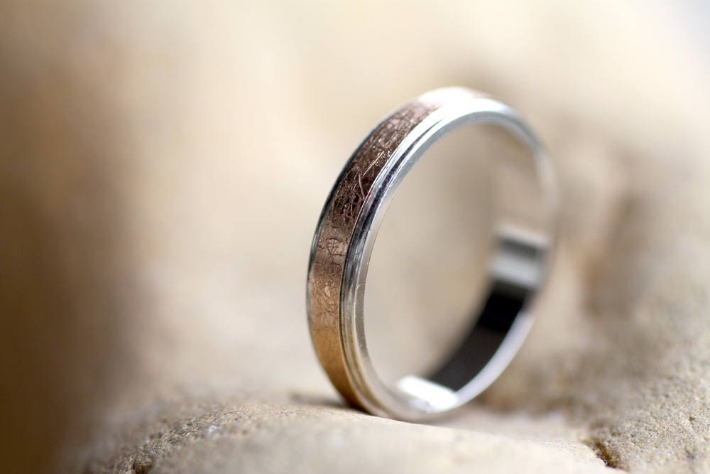 Textured rose gold wedding rings for couples