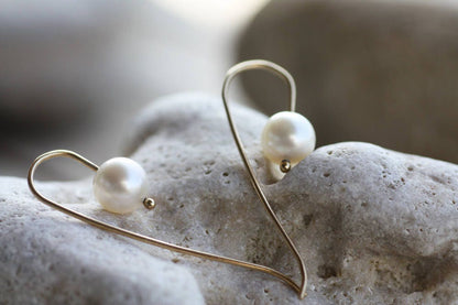Salt Water Pearl Gold K18 Wire earrings