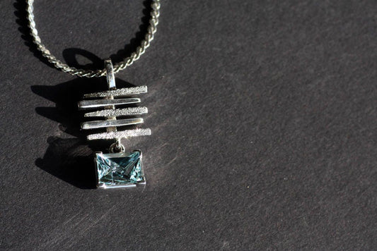 Handcrafted aquamarine pendant