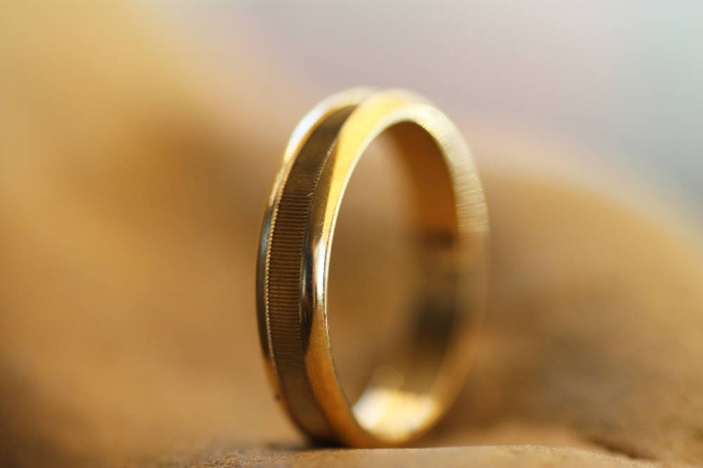 Personalized Wedding gold ring for men