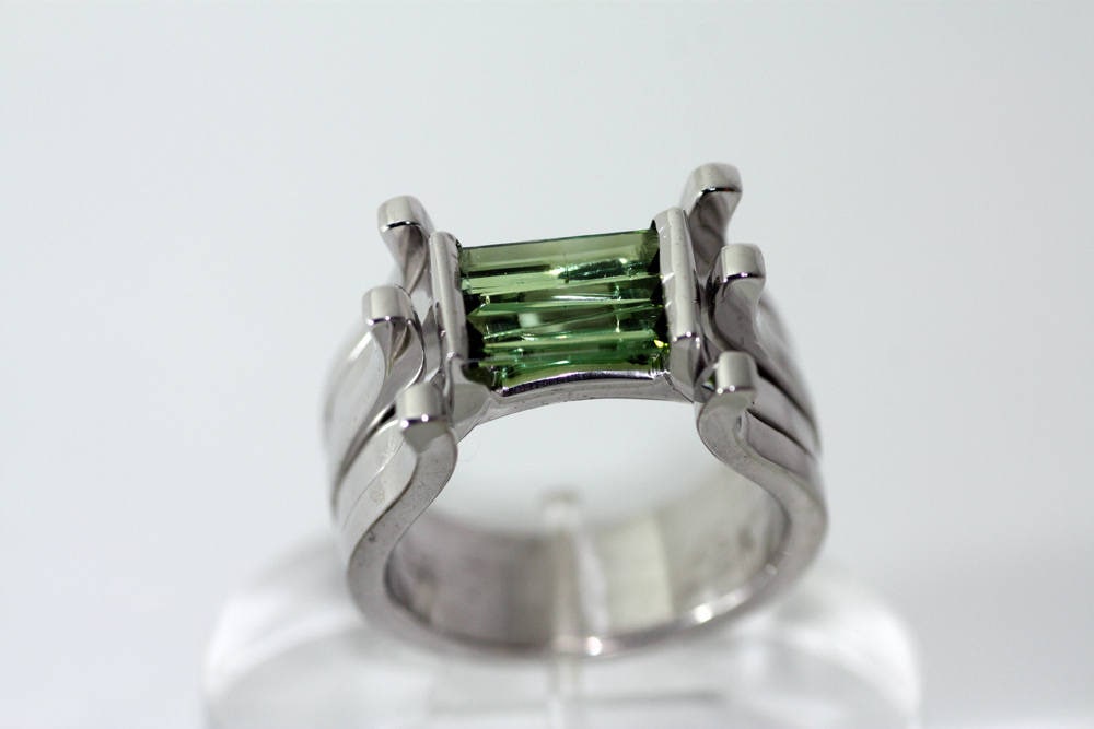 Handcrafted Green Tourmaline Geometric ring