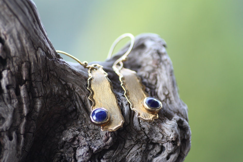 Handmade Silver earrings set with Lapis Lazuli stones