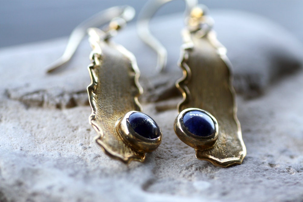 Handmade Silver earrings set with Lapis Lazuli stones