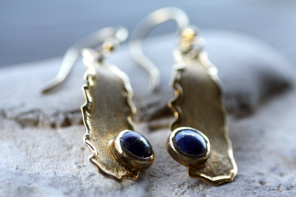 Handmade Silver earrings set with Lapis Lazuli stones