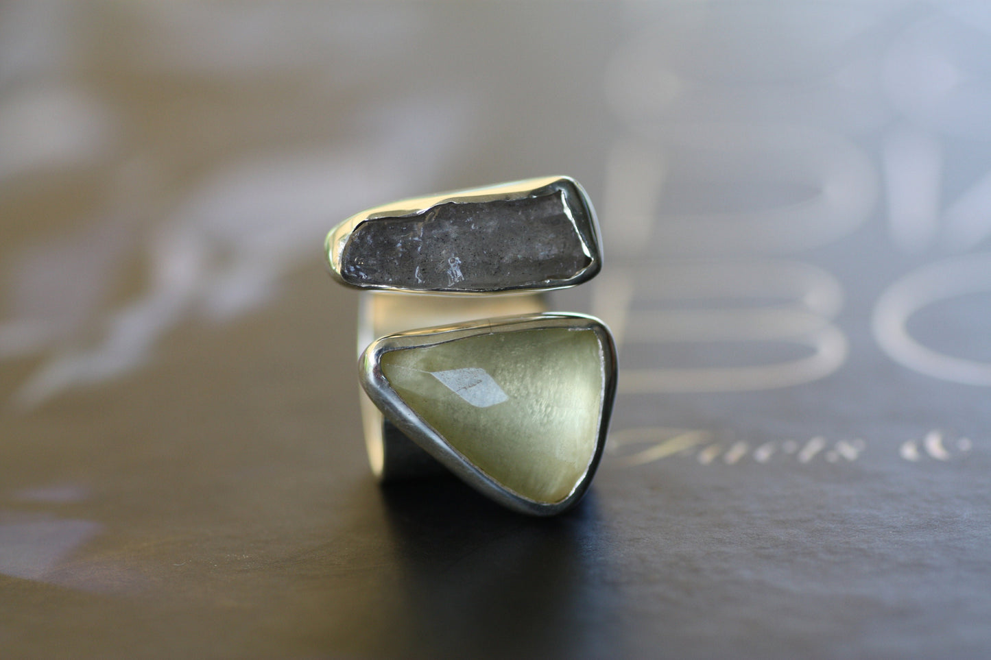 Handcrafted rough Lemon Quartz and Labradorite silver ring