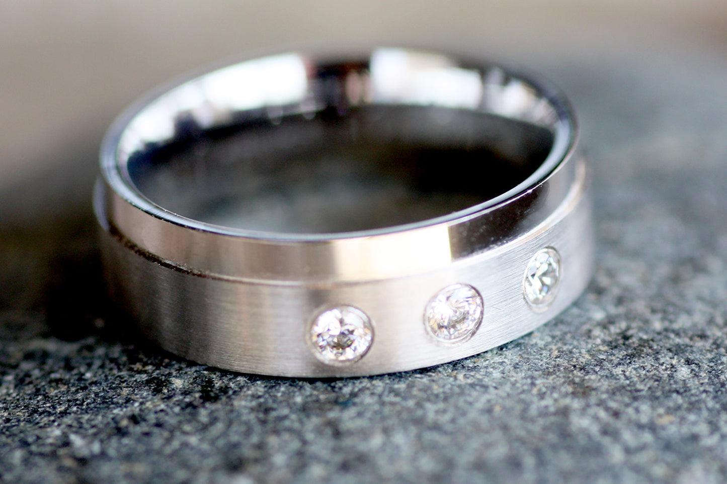 Satin and shinny Gold wedding ring with diamond