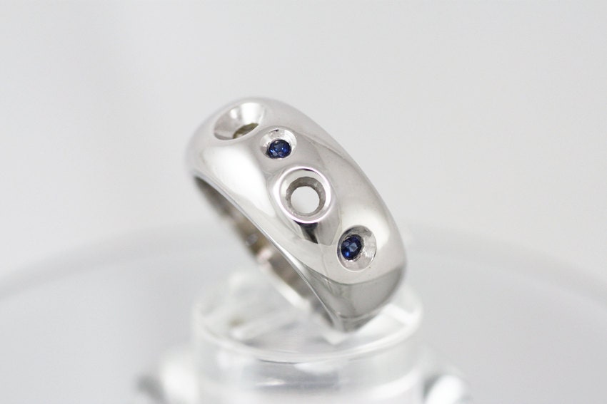 Blue Sapphires ring