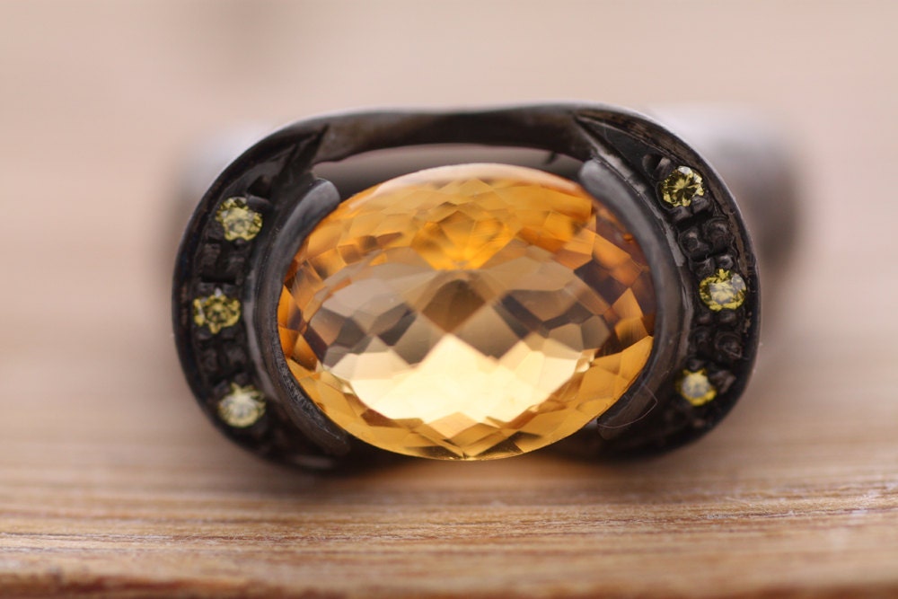 Citrine, Yellow Sapphire, Cognac and yellow diamond ring