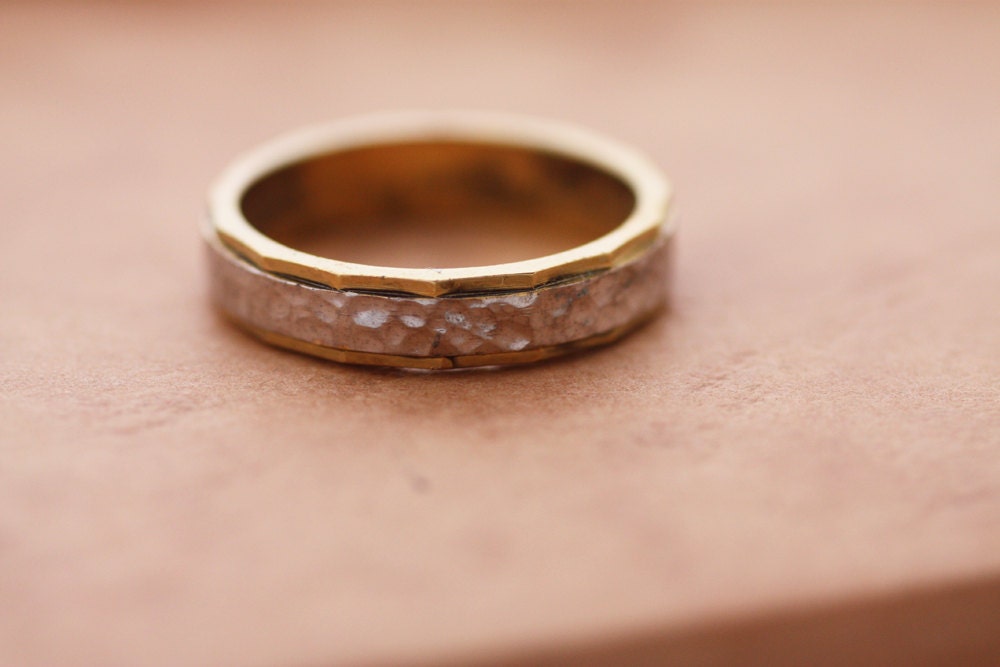 Hammered 18K Yellow Gold Wedding Ring